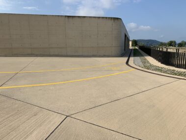 Beton Aussenflächen Wasserkraftwerk