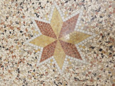 Sanieren, auffrischen, polieren, Mosaik- Belag 00